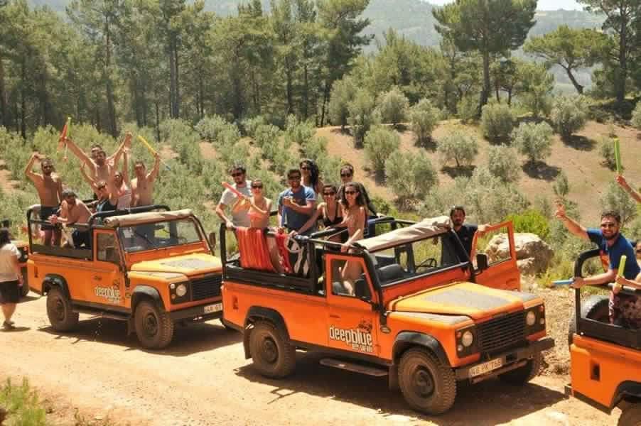 SafariDeep Blue Travel