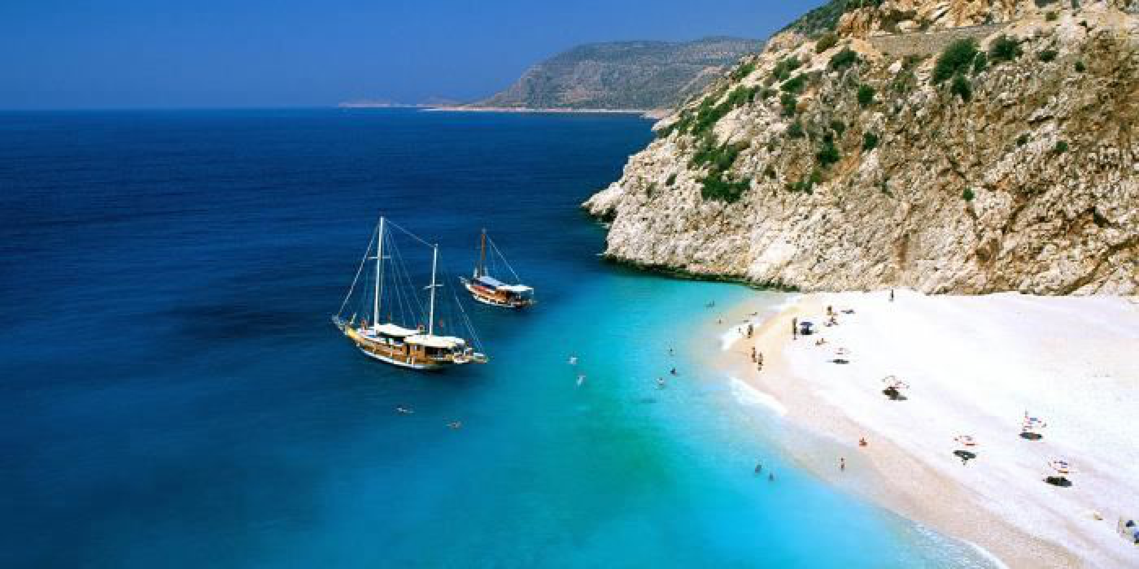 Boat TripsDeep Blue Travel