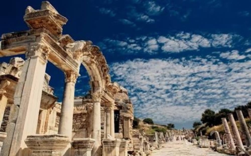 Ephesus - Pamukkale ( 2 Days 1 Night)